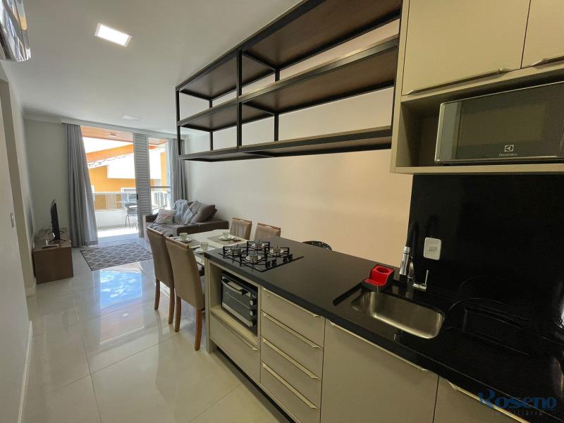 Apartamento Codigo 67 para Alugar para temporada no bairro Palmas na cidade de Governador Celso Ramos cozinha
