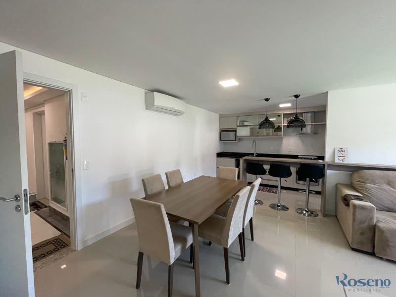 Apartamento Codigo 105 para Alugar para temporada no bairro Palmas na cidade de Governador Celso Ramos Sala de jantar