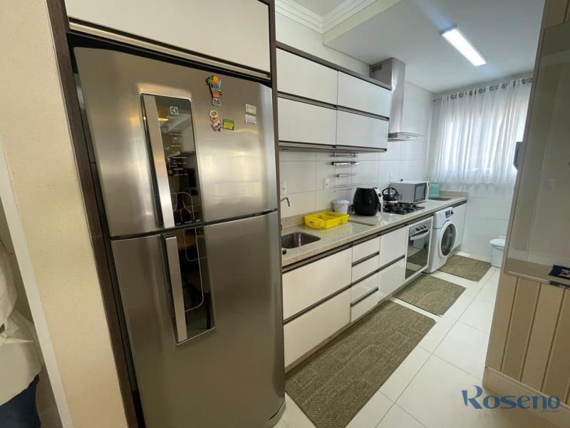 Apartamento Codigo 99 para Alugar para temporada no bairro Palmas na cidade de Governador Celso Ramos cozinha