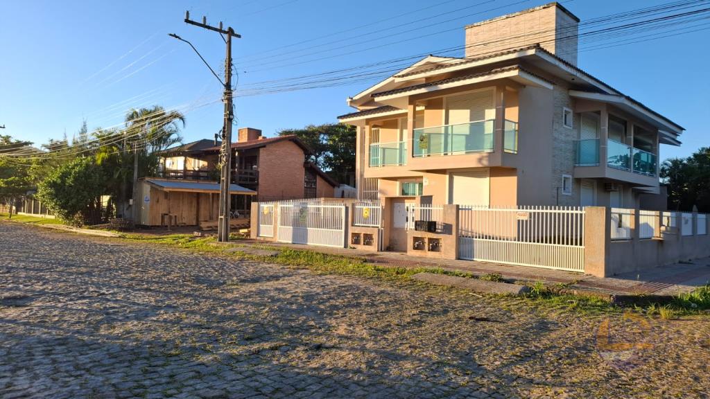 Apartamento Código 125 para Aluguel Temporada  no bairro Centro na cidade de Garopaba