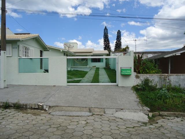 Casa Código 190 para Venda no bairro Centro na cidade de Garopaba