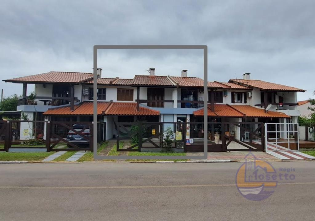 Sobrado Código 105 para Aluguel Temporada  no bairro Centro na cidade de Garopaba