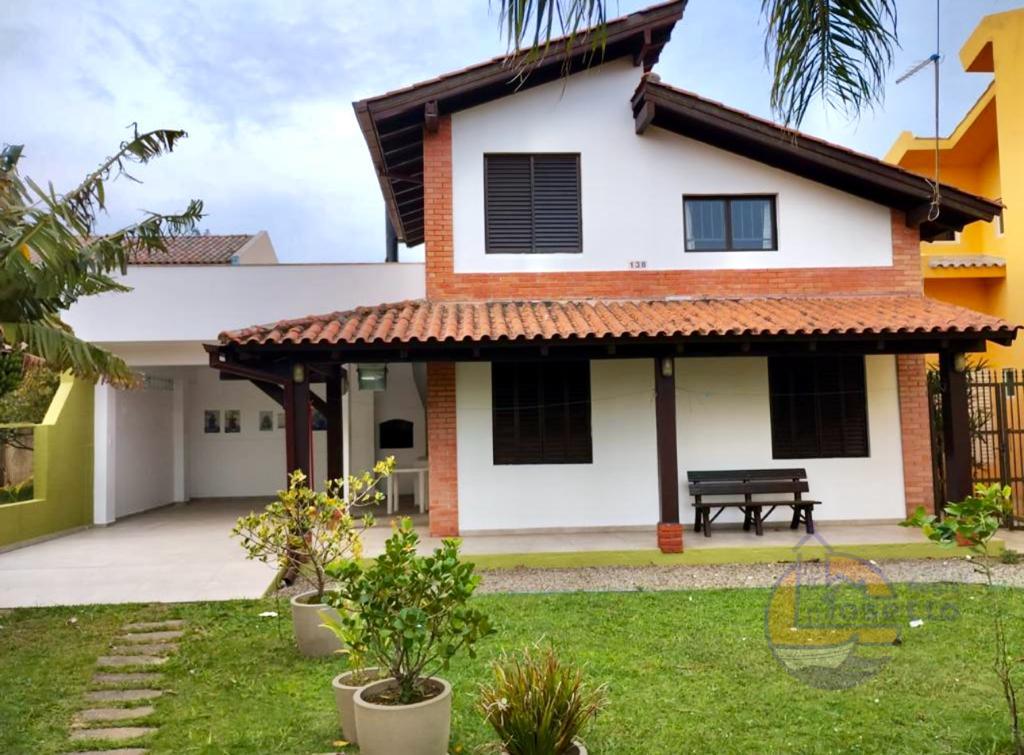 Casa Código 118 para Venda no bairro Centro na cidade de Garopaba