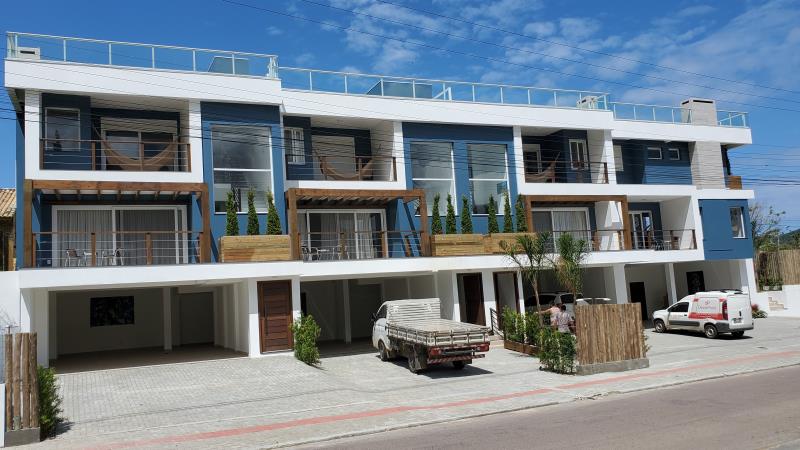 Duplex - Geminada Código 263 para Temporada no bairro Morrinhos na cidade de Garopaba