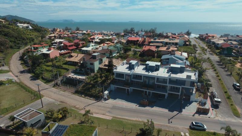 Duplex - Geminada Código 261 para Aluguel Temporada  no bairro Morrinhos na cidade de Garopaba